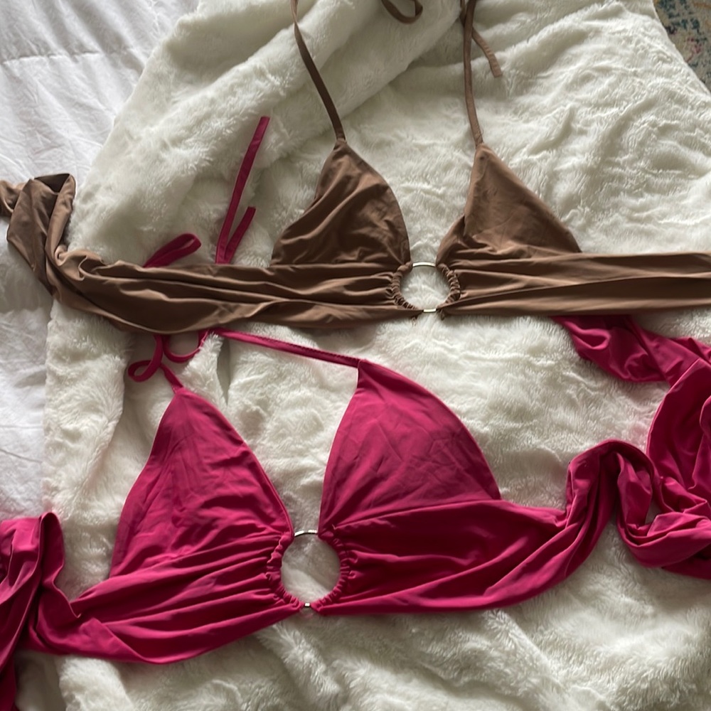 Two Pretty little thing tops. Two for the price of 1!